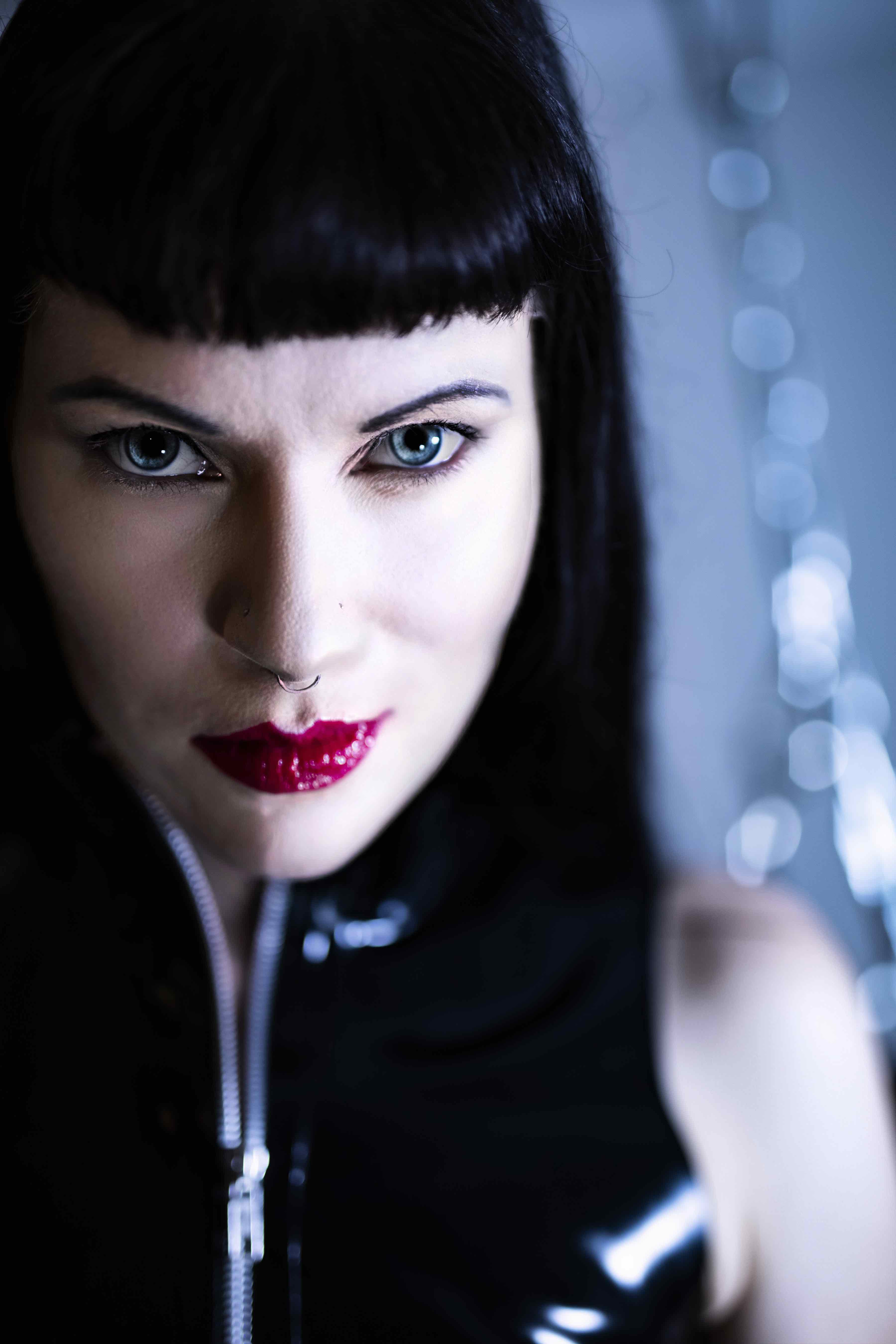 Mistress Natalya Sadici